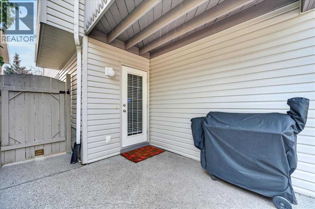 212 Cresthaven Place SW, Calgary, Alberta  T3B 5W4 - Photo 40 - A2337136