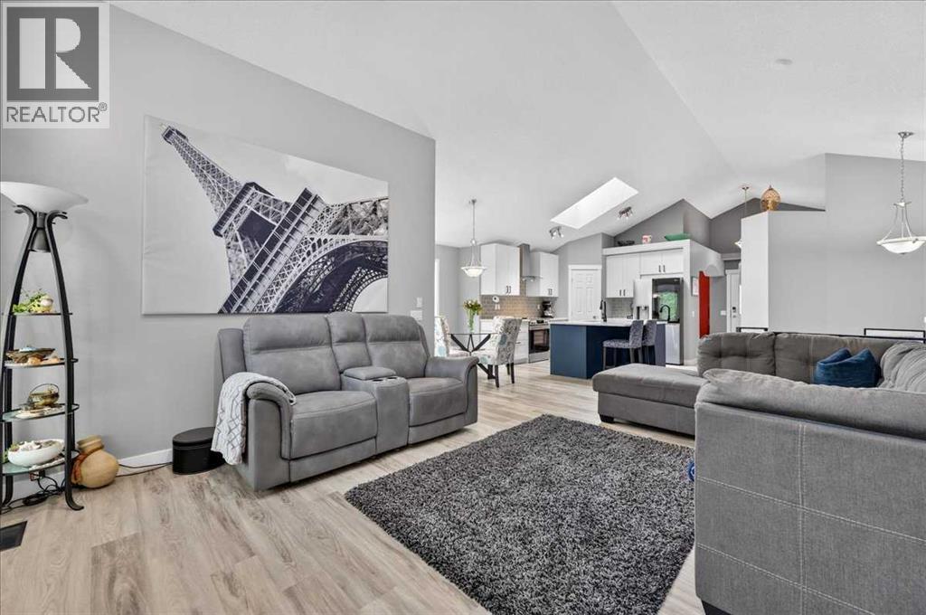212 Cresthaven Place SW, Calgary, Alberta  T3B 5W4 - Photo 20 - A2337136