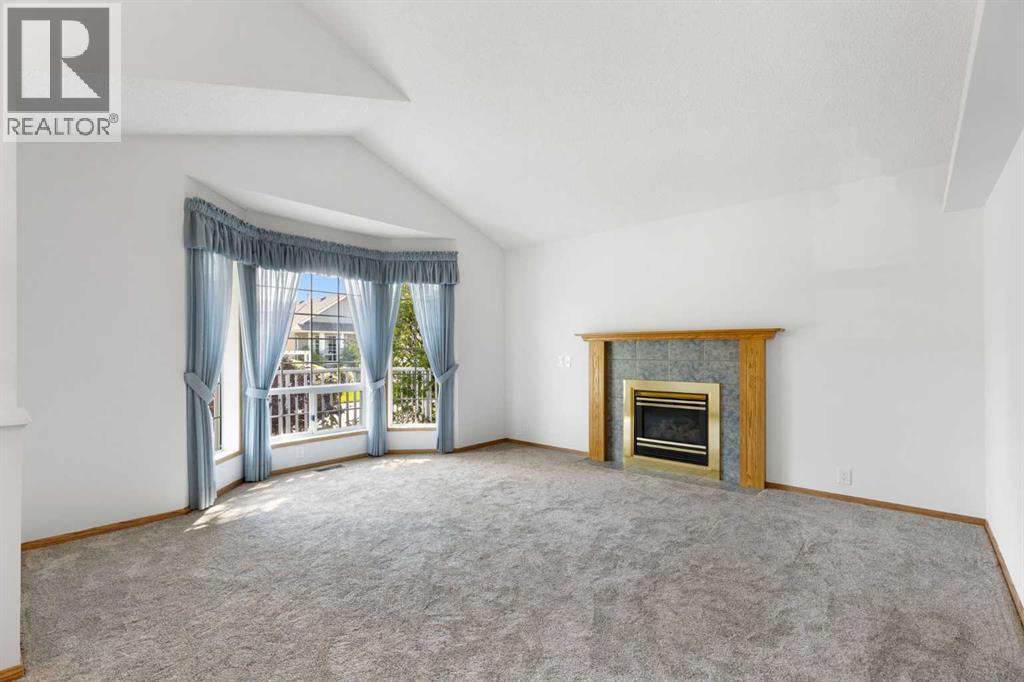 90 Martinridge Crescent NE, Calgary, Alberta  T3J 3M4 - Photo 6 - A2337975