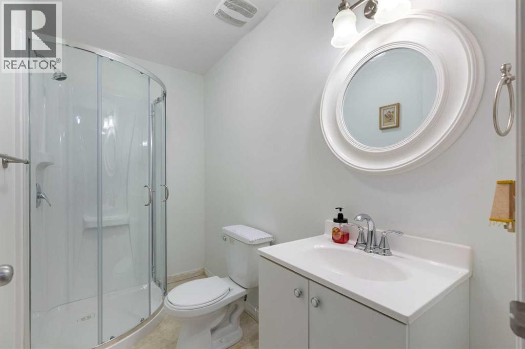90 Martinridge Crescent NE, Calgary, Alberta  T3J 3M4 - Photo 29 - A2337975