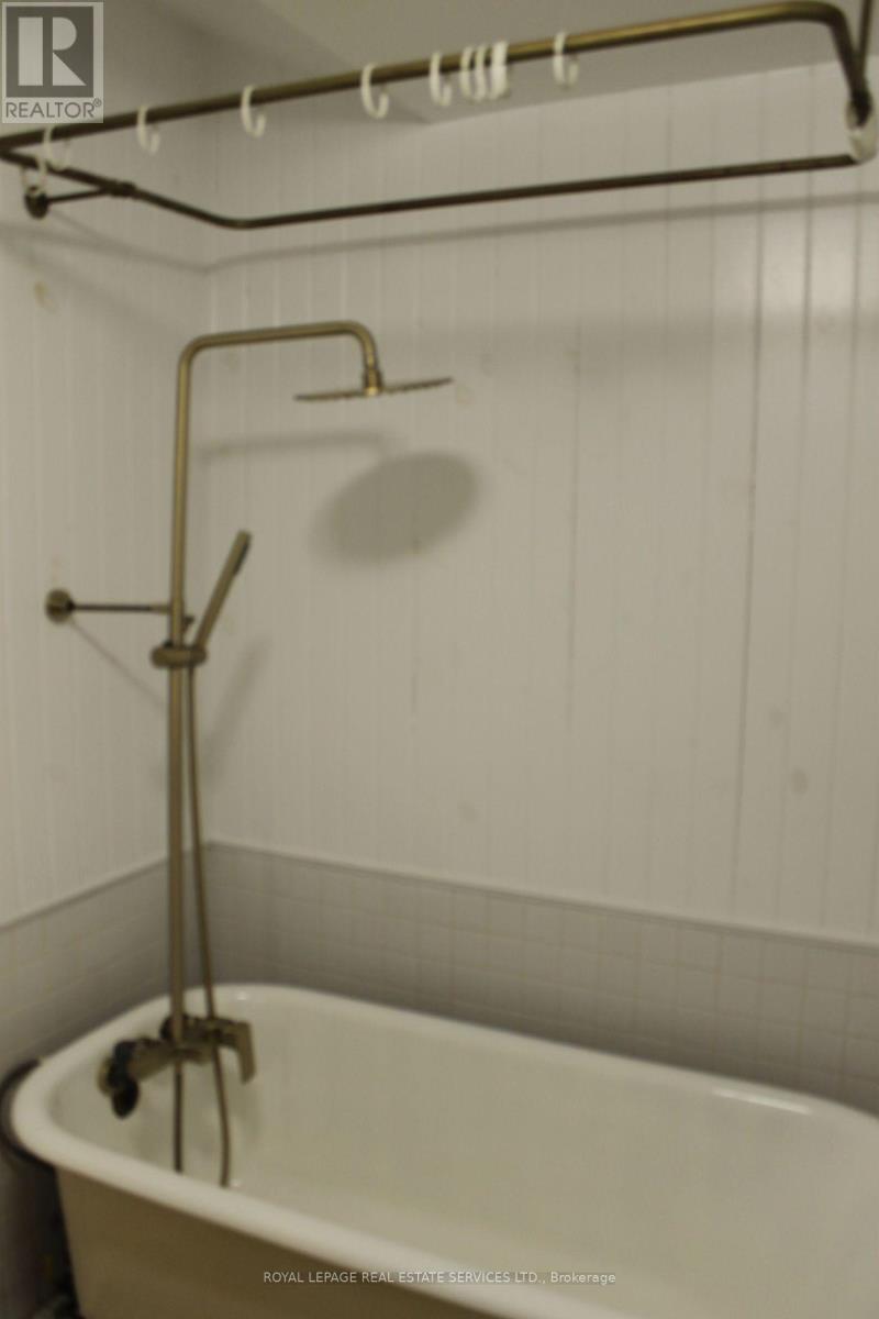 Lower L - 82 Galley Avenue, Toronto, Ontario  M6R 1H1 - Photo 14 - W13691398