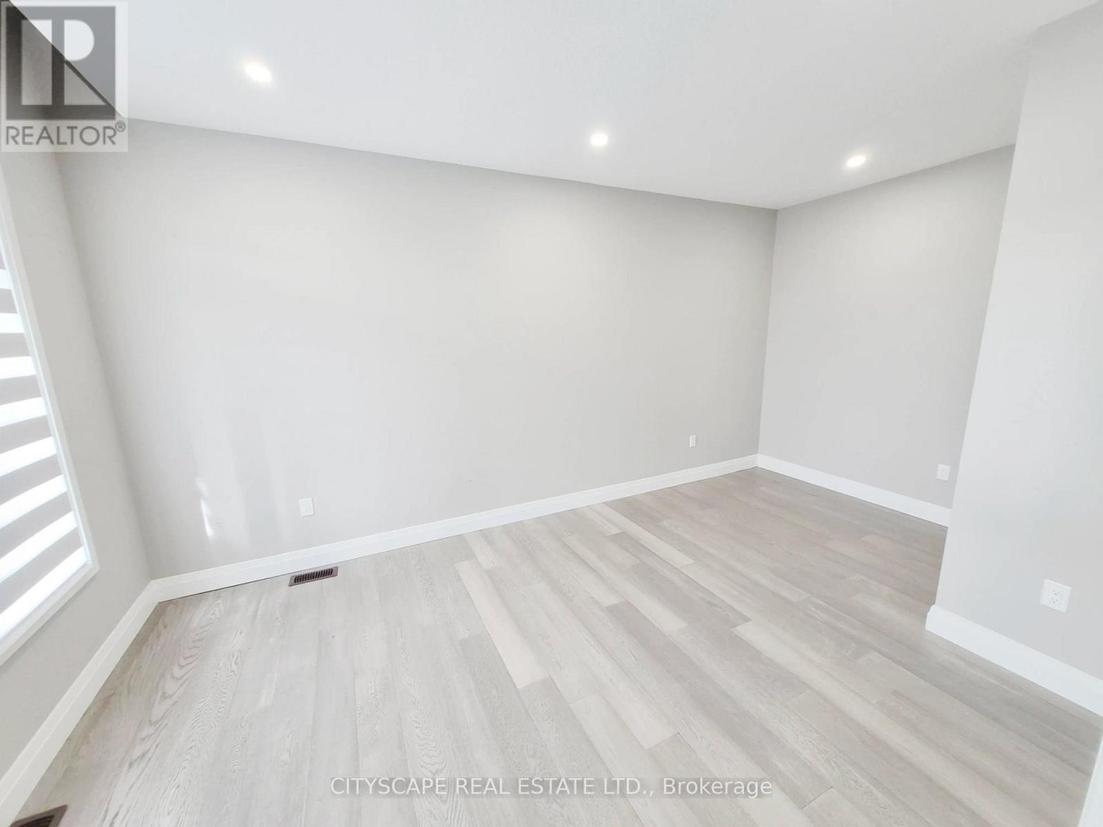 60 Hazelwood Pass, Thames Centre, Ontario  N0L 1G2 - Photo 13 - X13170480