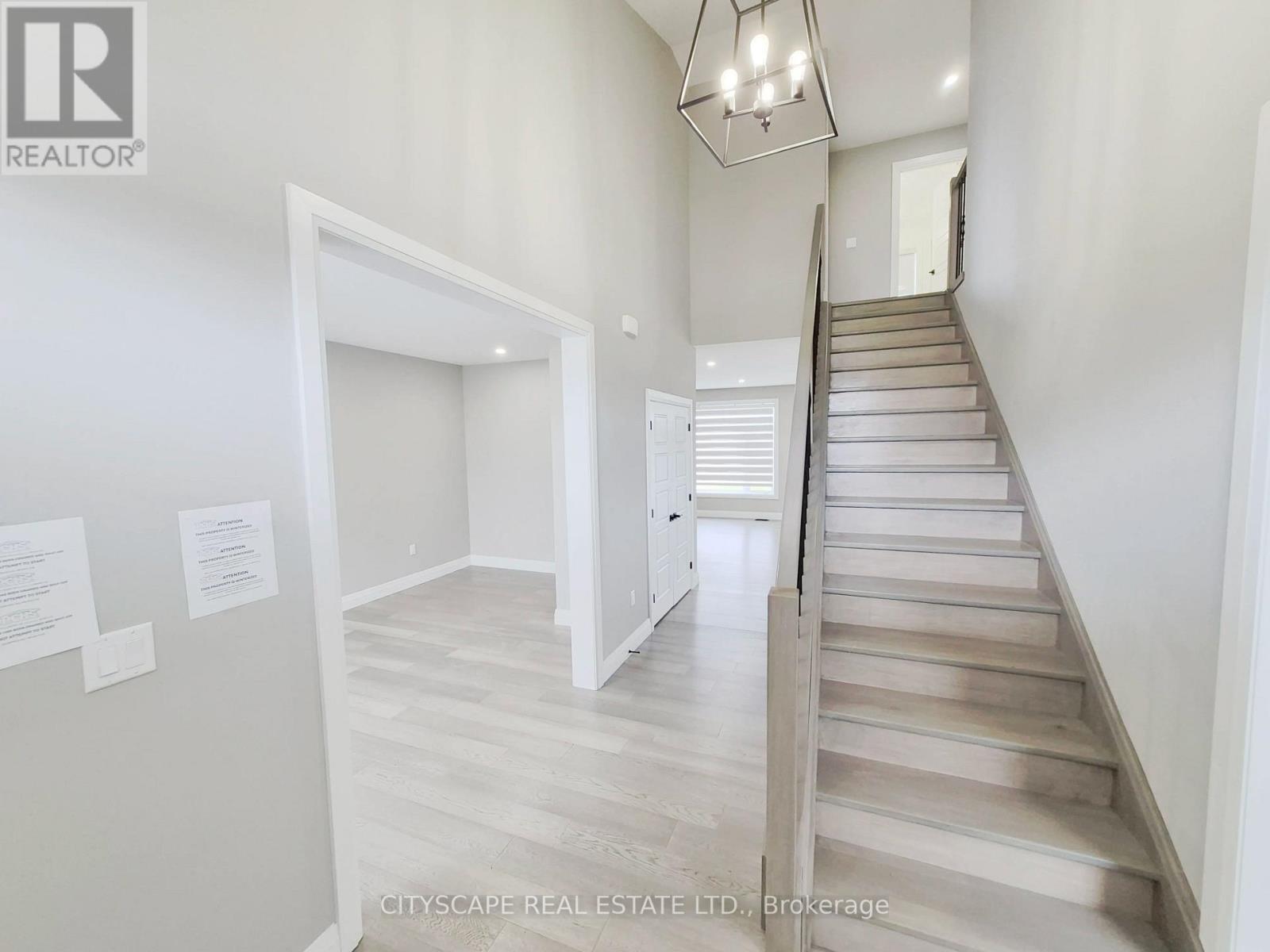 60 Hazelwood Pass, Thames Centre, Ontario  N0L 1G2 - Photo 12 - X13170480