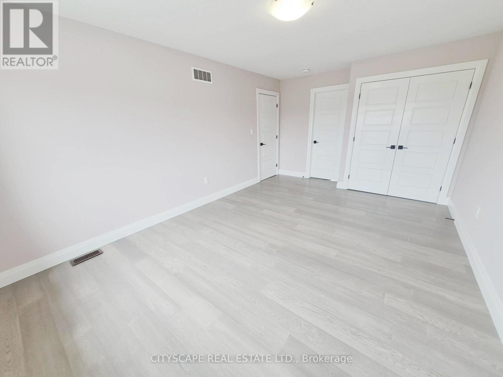 60 Hazelwood Pass, Thames Centre, Ontario  N0L 1G2 - Photo 32 - X13170480