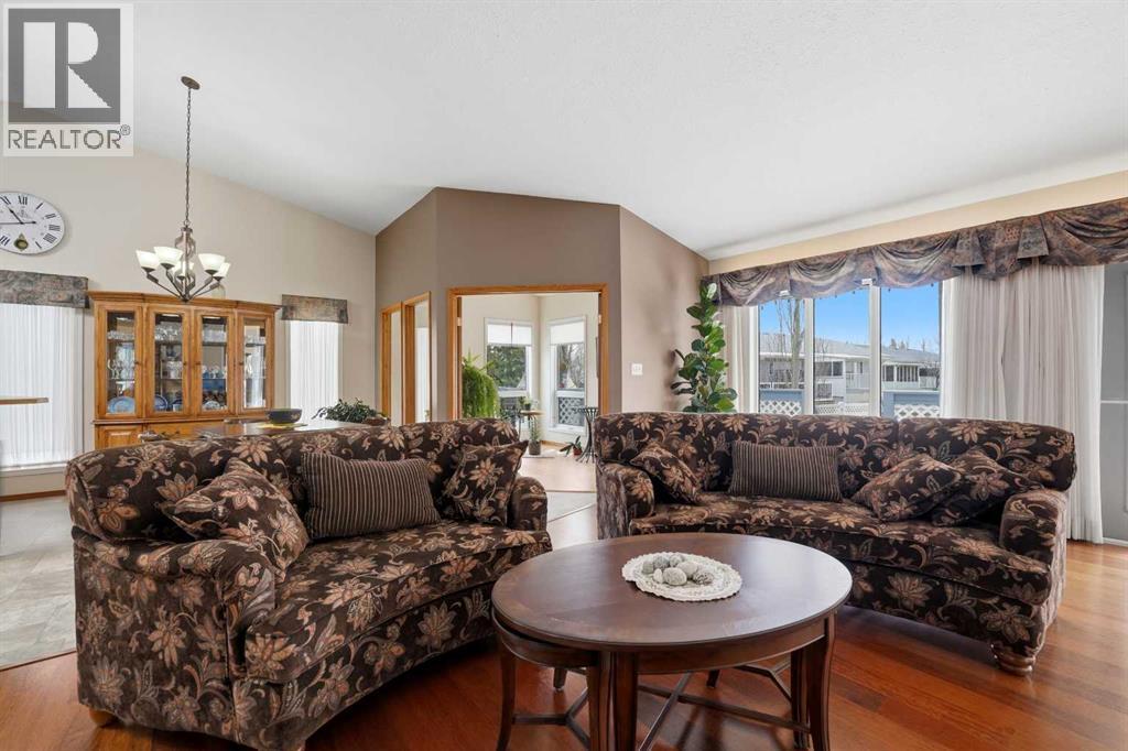 5401 Shannon Drive, Olds, Alberta  T4H 1C2 - Photo 18 - A2305187