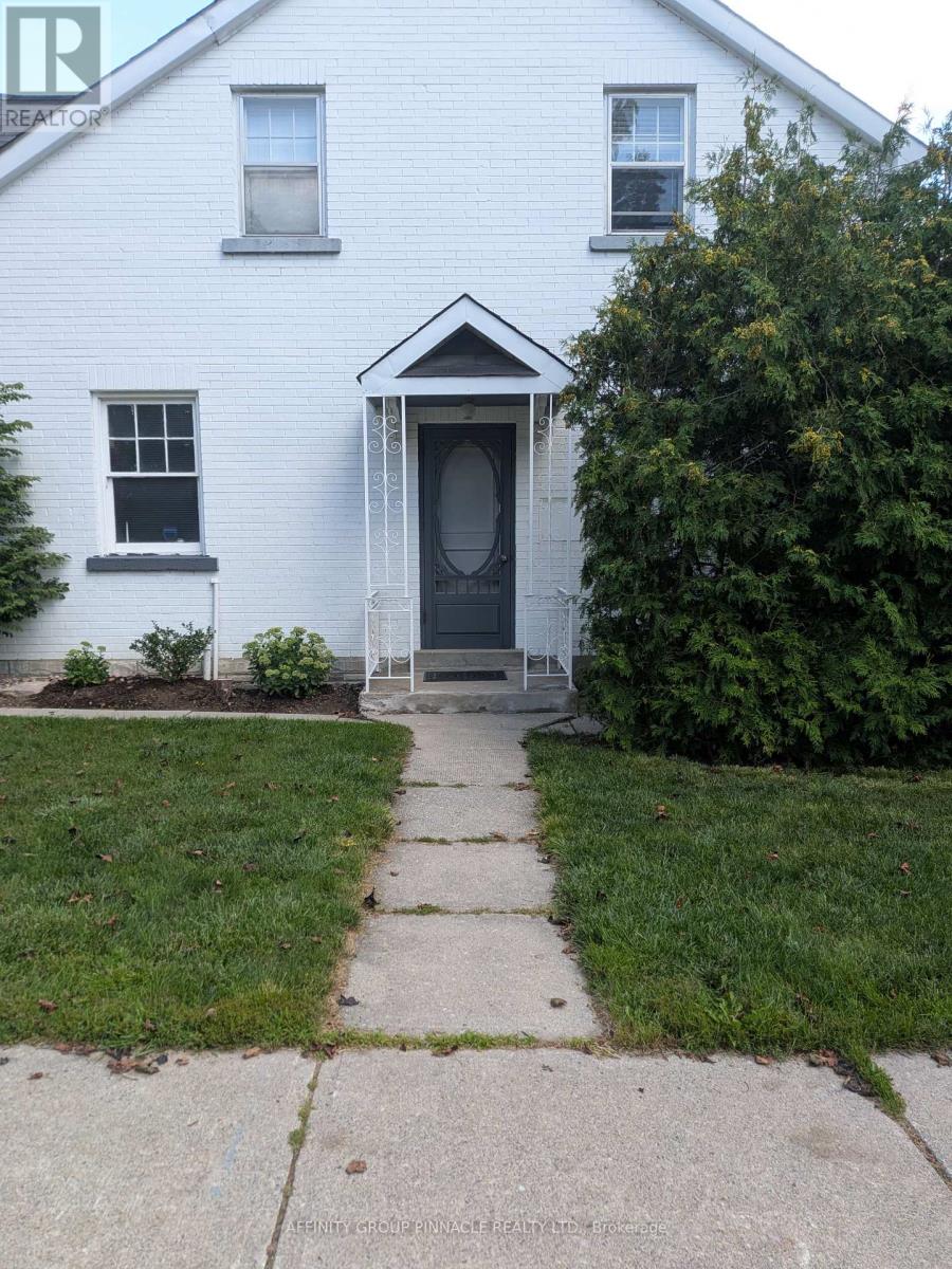 31 FRANCIS STREET, Kawartha Lakes, Ontario