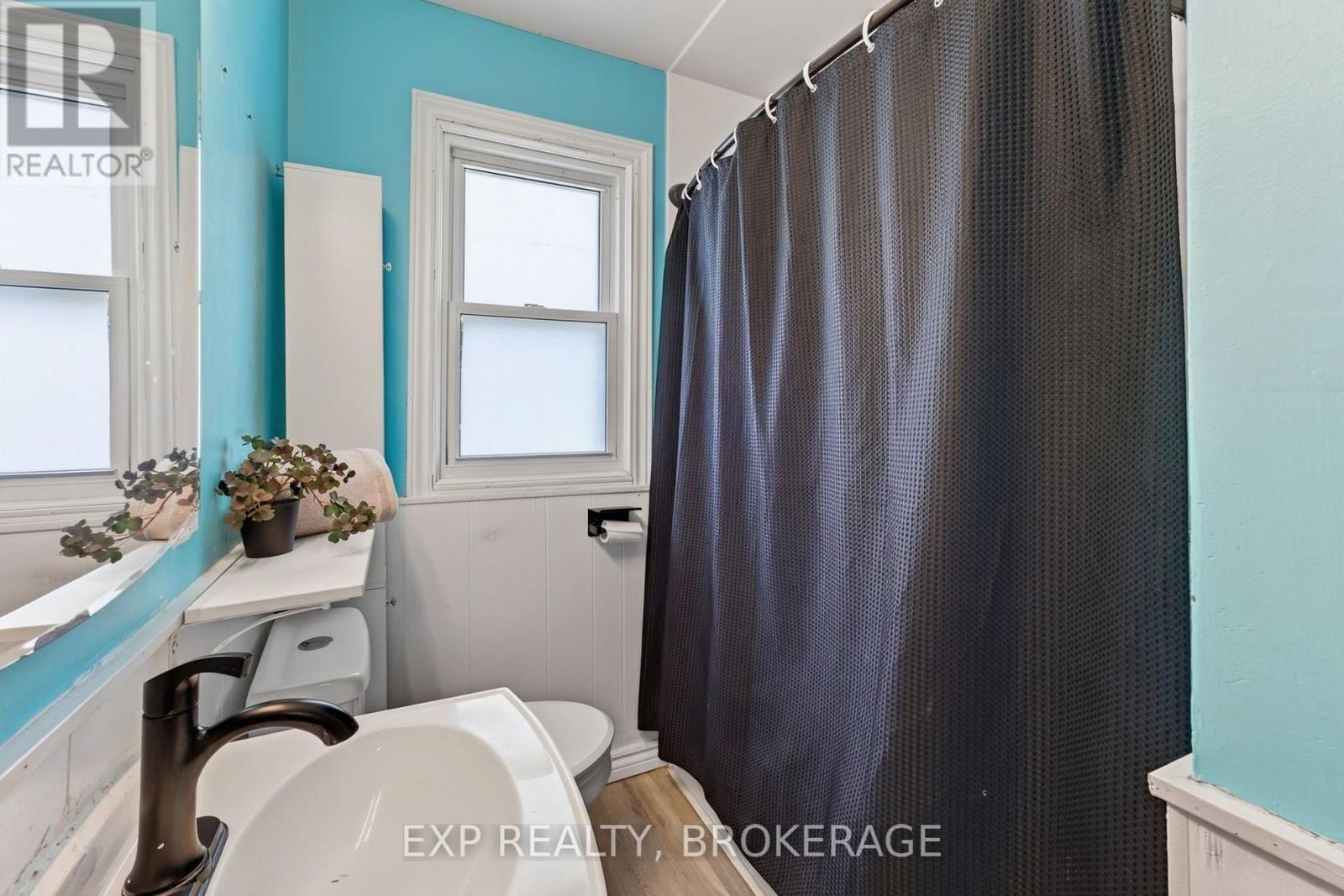 650 Hillside Drive, Gananoque, Ontario  K7G 2E4 - Photo 9 - X13692304