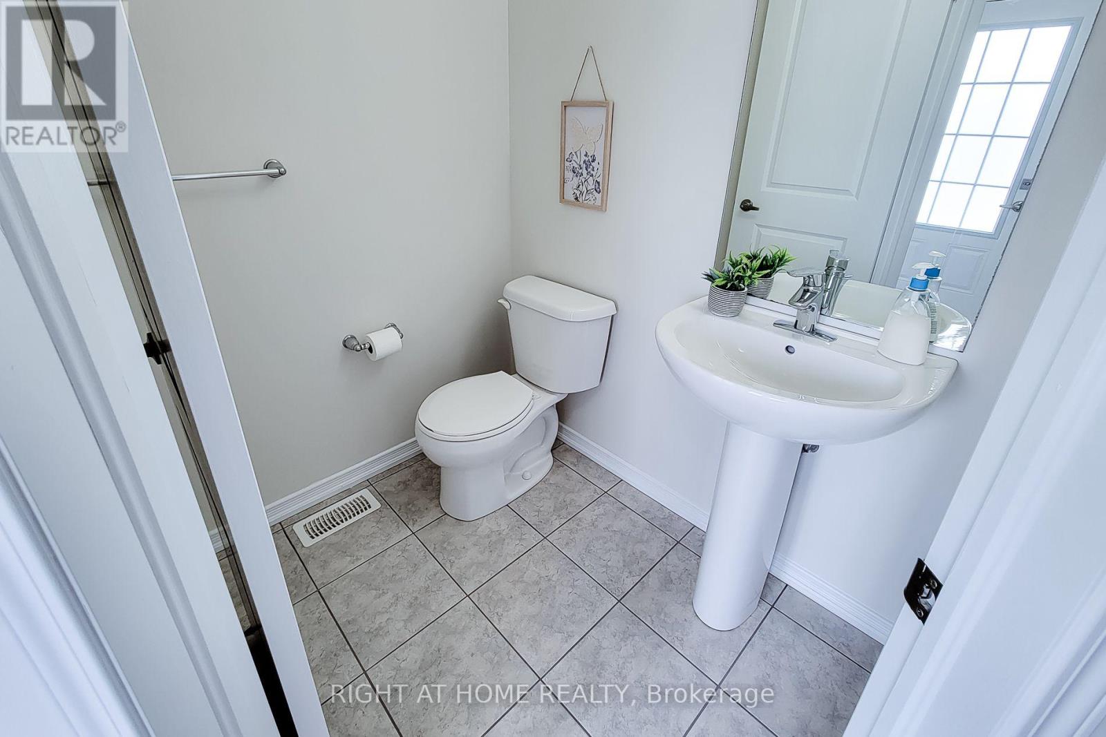 11 Esther Crescent, Thorold, Ontario  L3B 0E9 - Photo 20 - X13692374