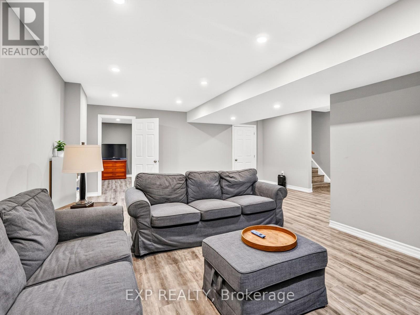 62 Esther Crescent, Thorold, Ontario  L3B 0G2 - Photo 39 - X13692192