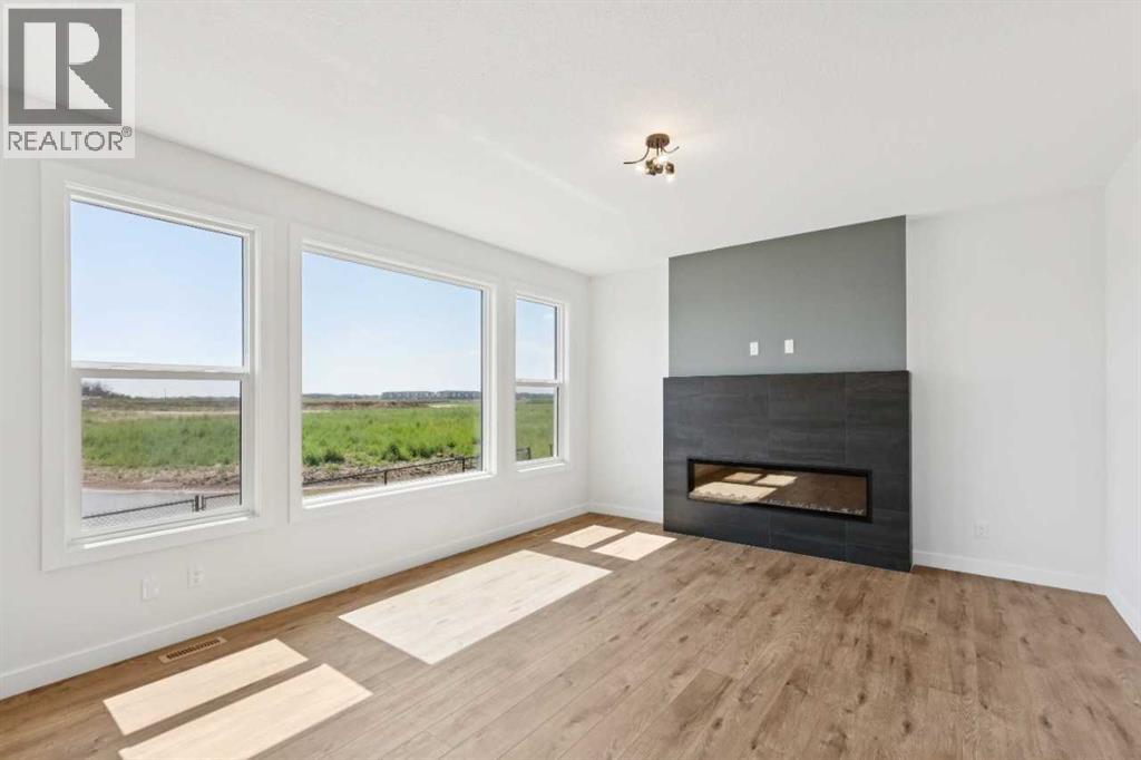 427 Bridgeport Glen, Chestermere, Alberta  T1X 3C9 - Photo 20 - A2336134