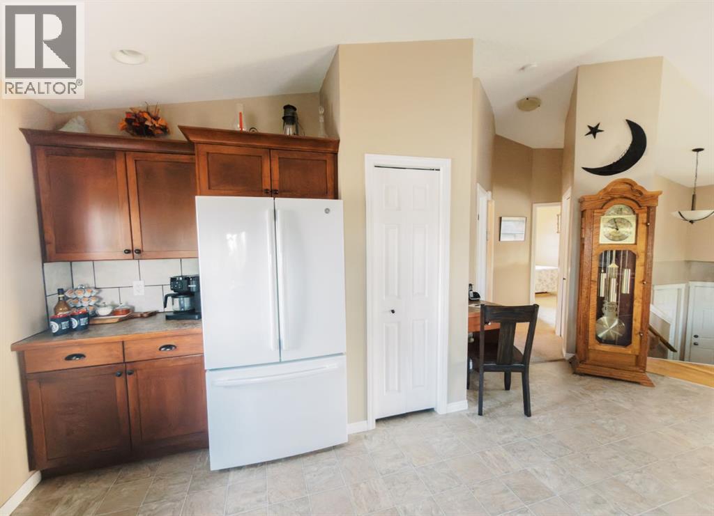 6702 43 Avenue Close, Stettler, Alberta  T4K 1k6 - Photo 12 - A2338133