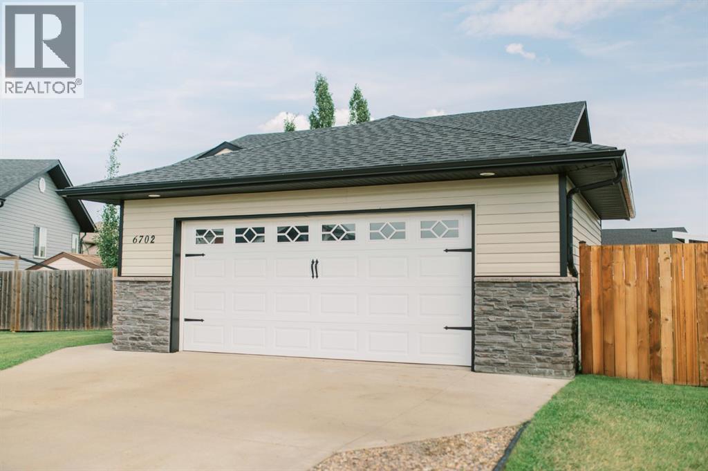 6702 43 Avenue Close, Stettler, Alberta  T4K 1k6 - Photo 35 - A2338133