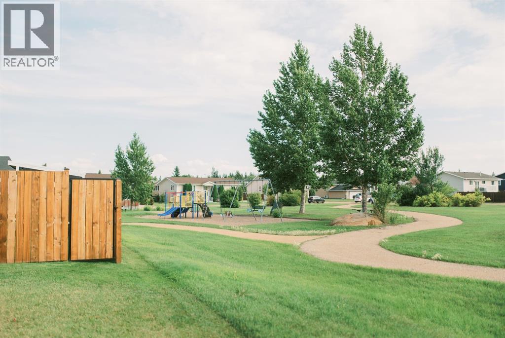 6702 43 Avenue Close, Stettler, Alberta  T4K 1k6 - Photo 4 - A2338133