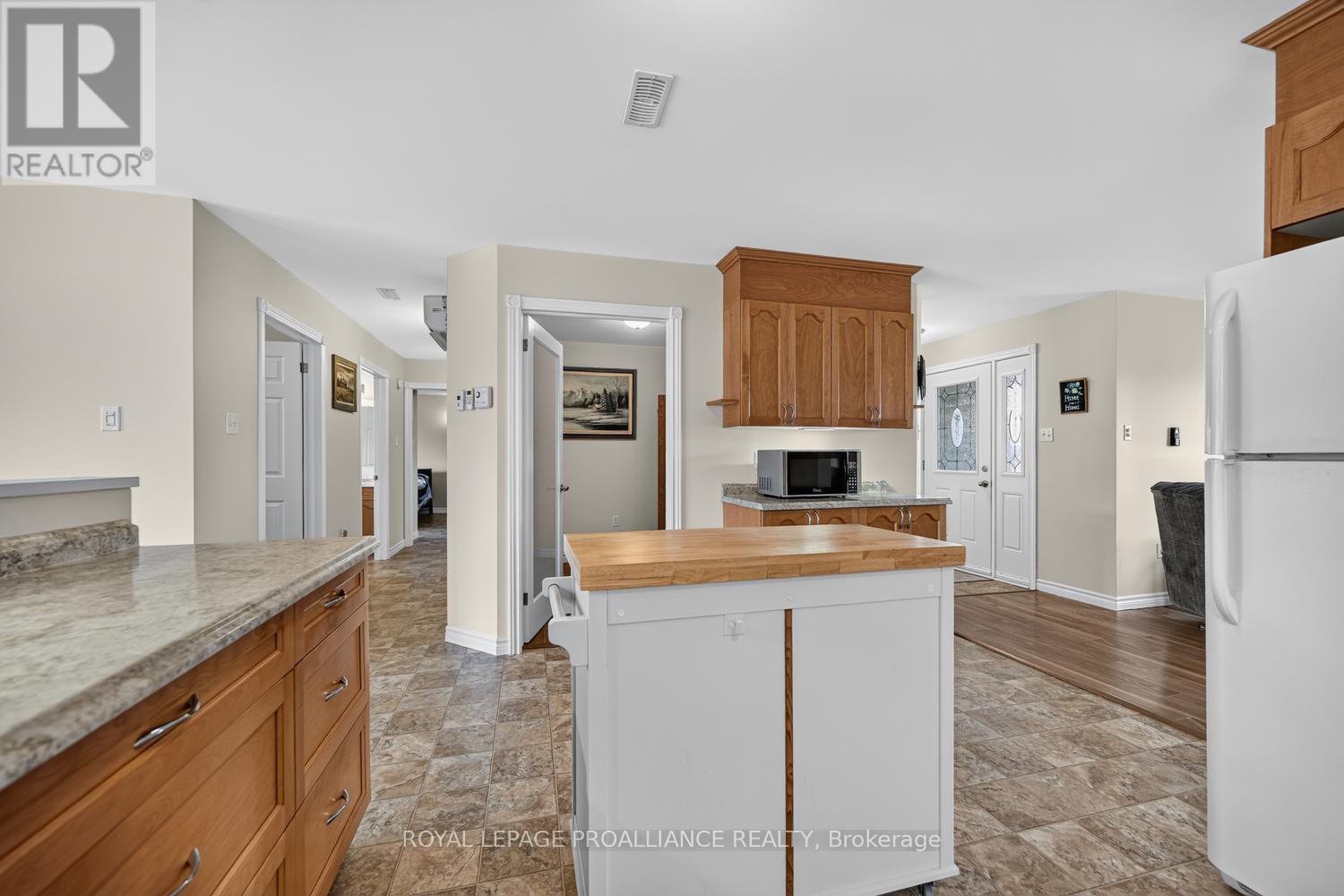 10726 West End Terrace E, South Dundas, Ontario  K0E 1K0 - Photo 17 - X13692342