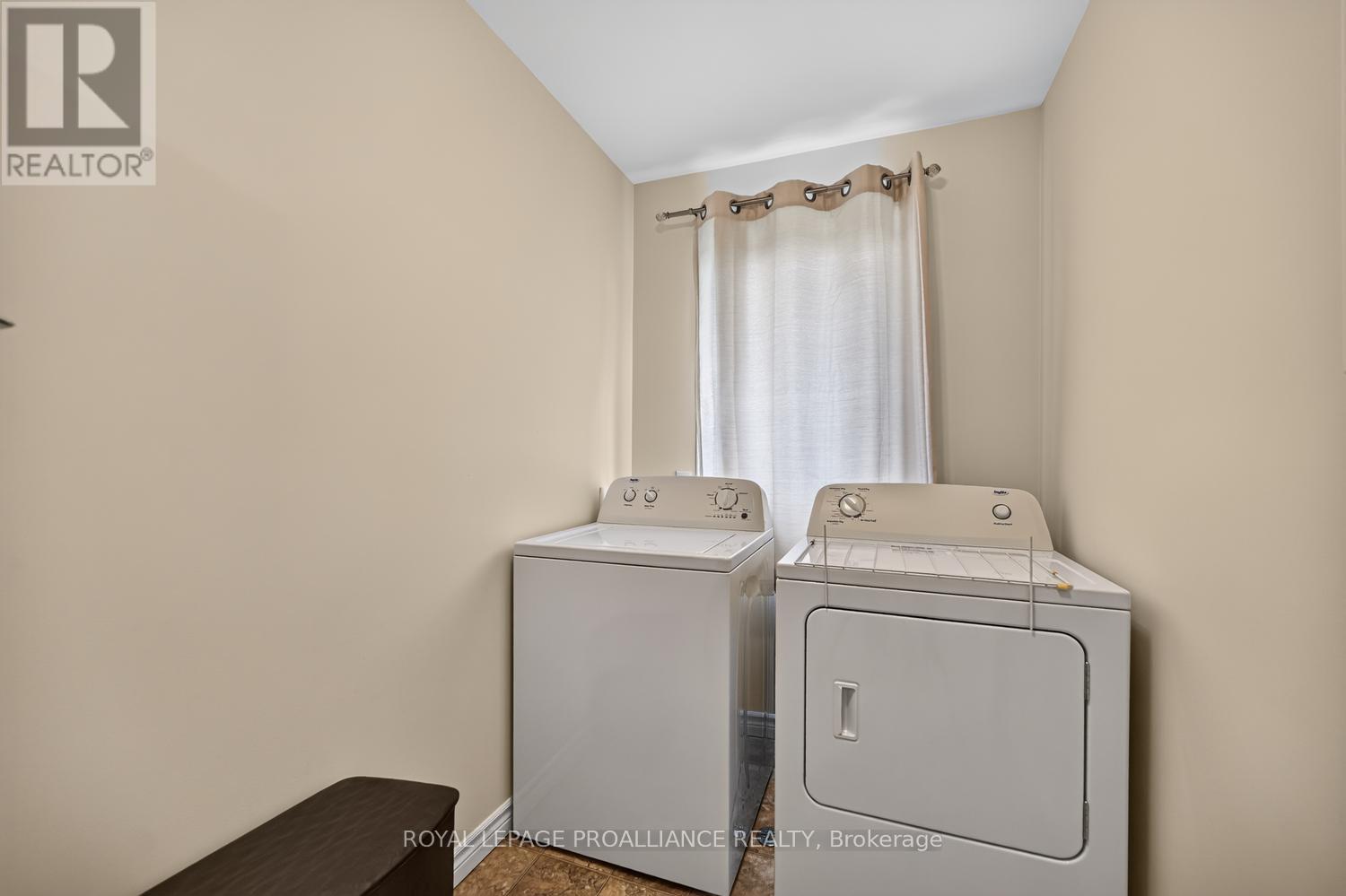 10726 West End Terrace E, South Dundas, Ontario  K0E 1K0 - Photo 22 - X13692342