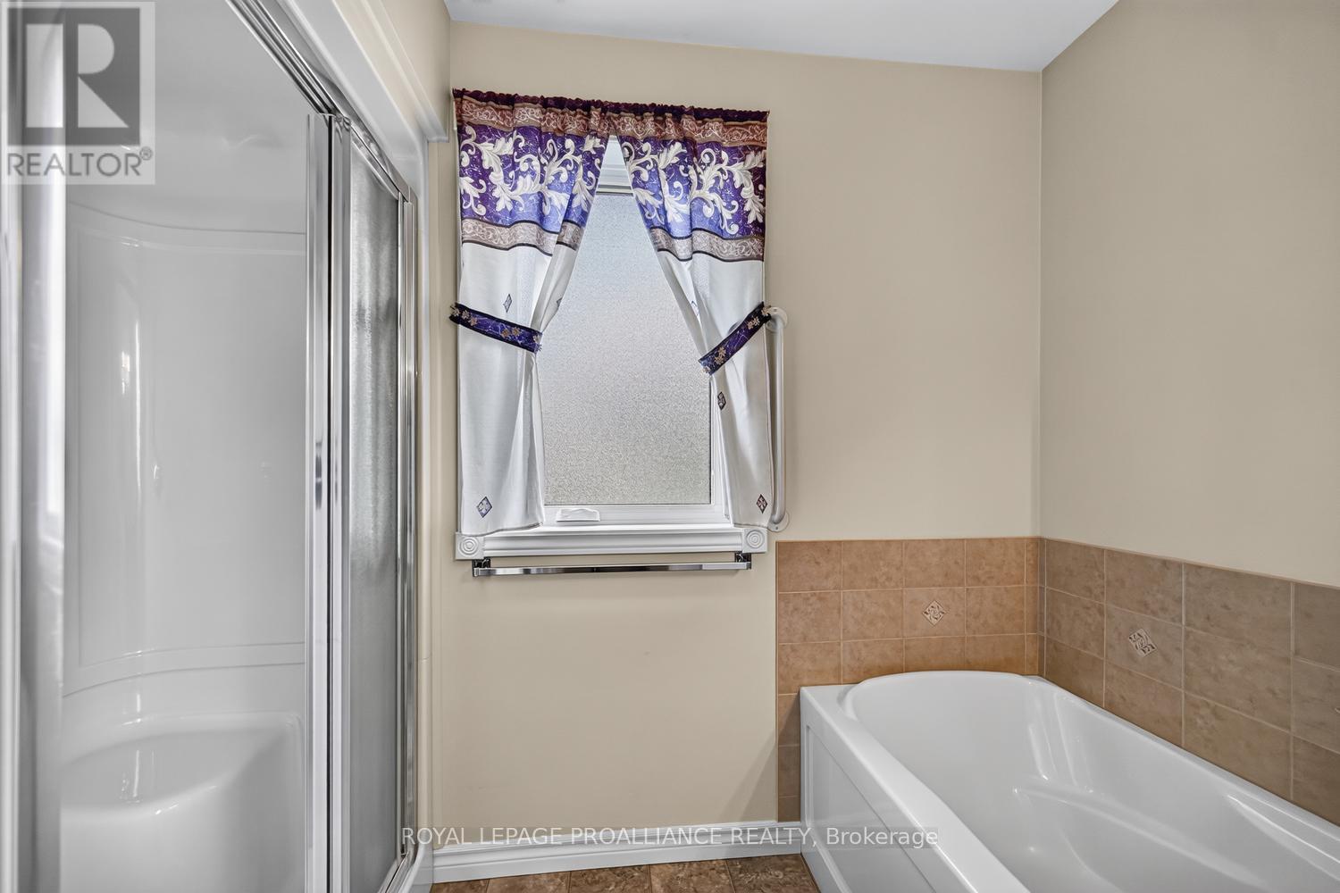 10726 West End Terrace E, South Dundas, Ontario  K0E 1K0 - Photo 24 - X13692342