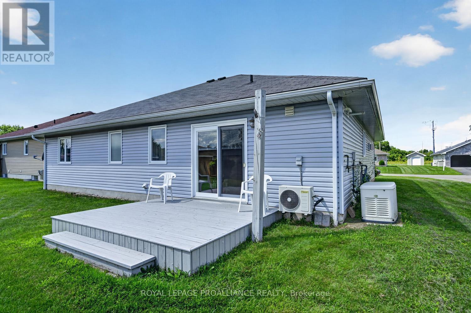 10726 West End Terrace E, South Dundas, Ontario  K0E 1K0 - Photo 28 - X13692342