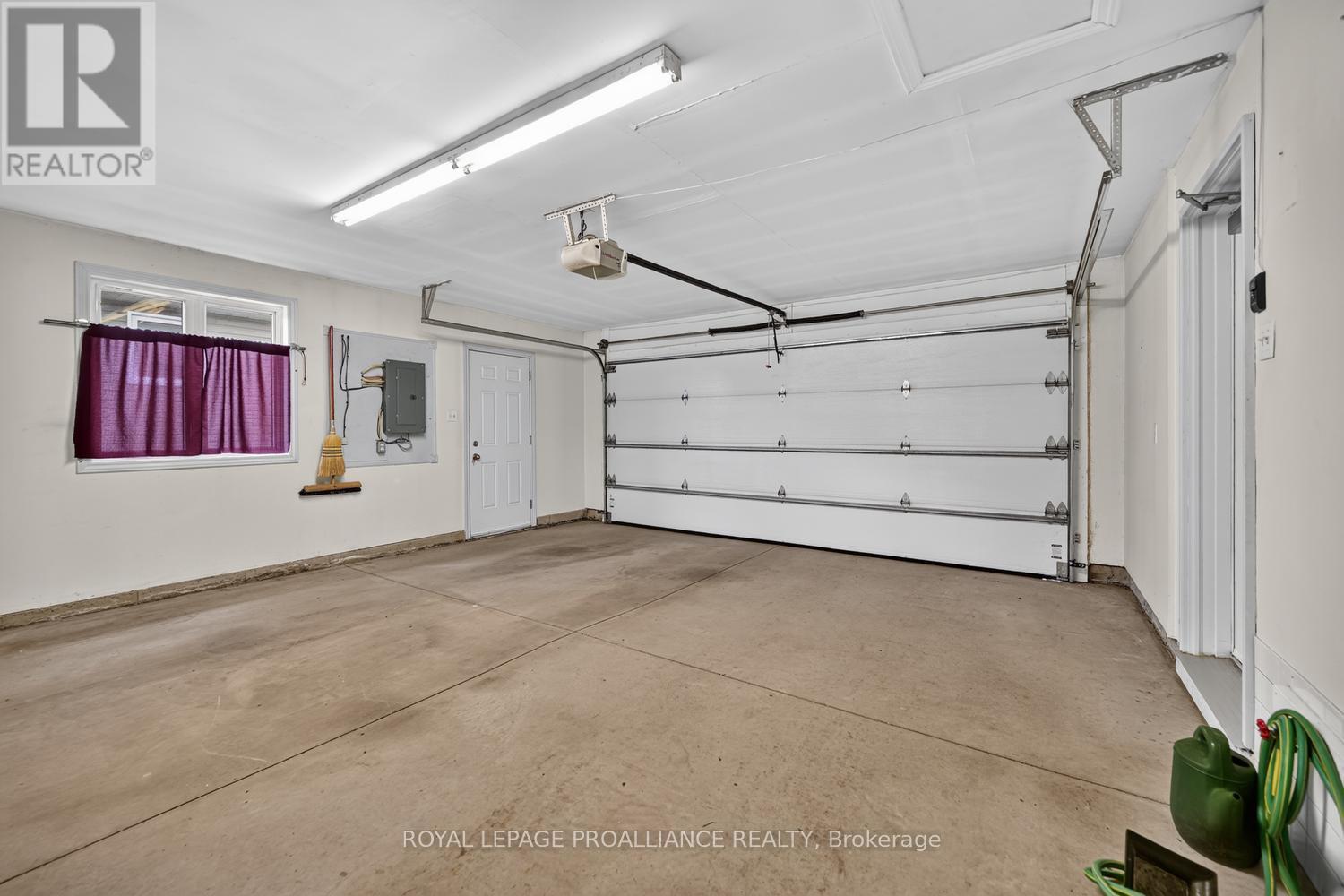 10726 West End Terrace E, South Dundas, Ontario  K0E 1K0 - Photo 32 - X13692342