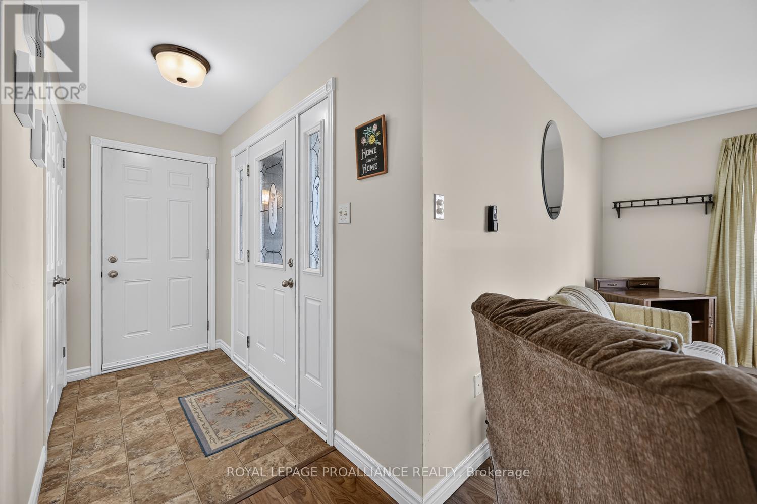 10726 West End Terrace E, South Dundas, Ontario K0E 1K0 - Photo 6 - X13692342