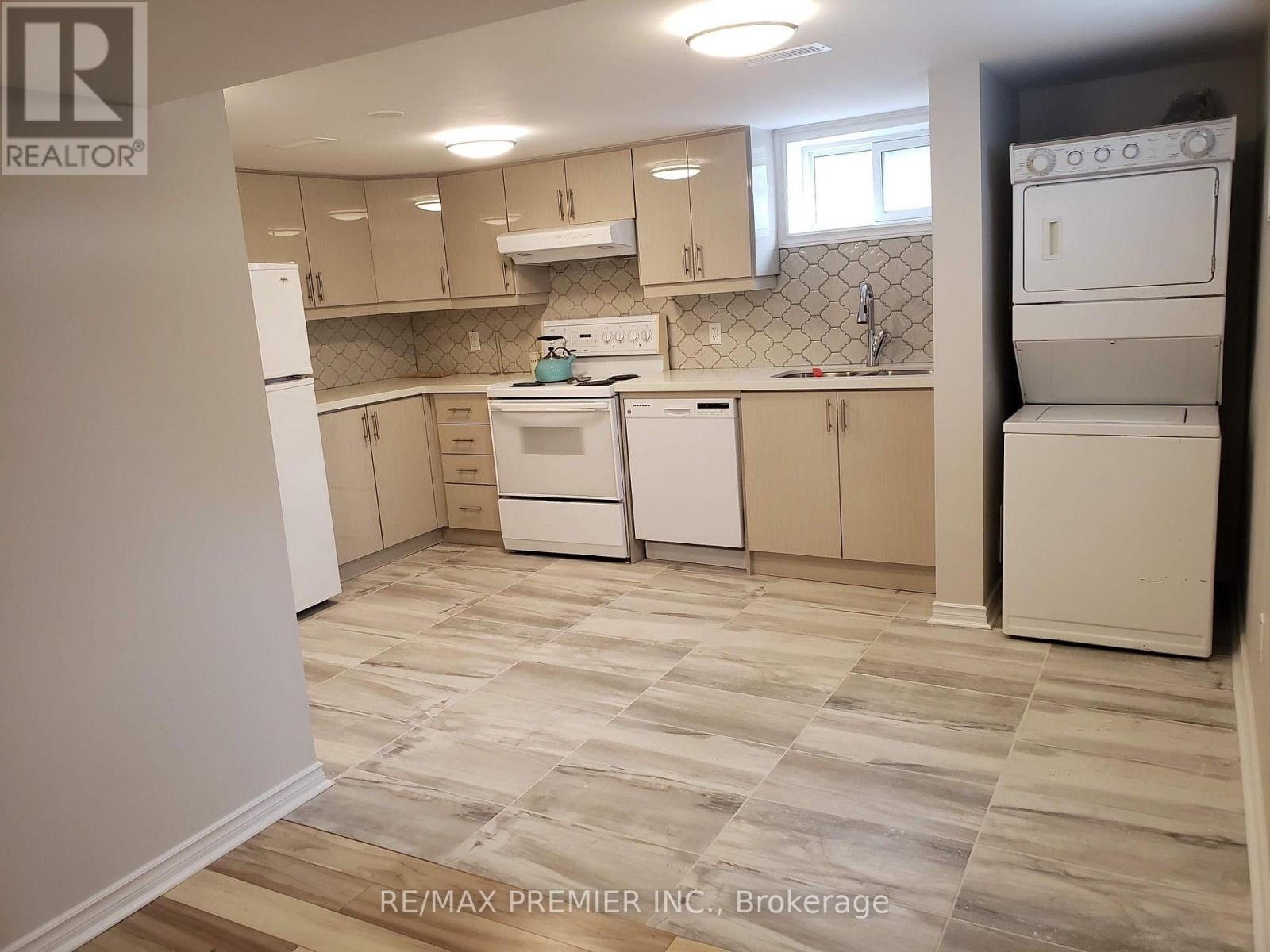 Lower - 40 Byng Avenue, Oshawa, Ontario  L1G 3N1 - Photo 5 - E13692324