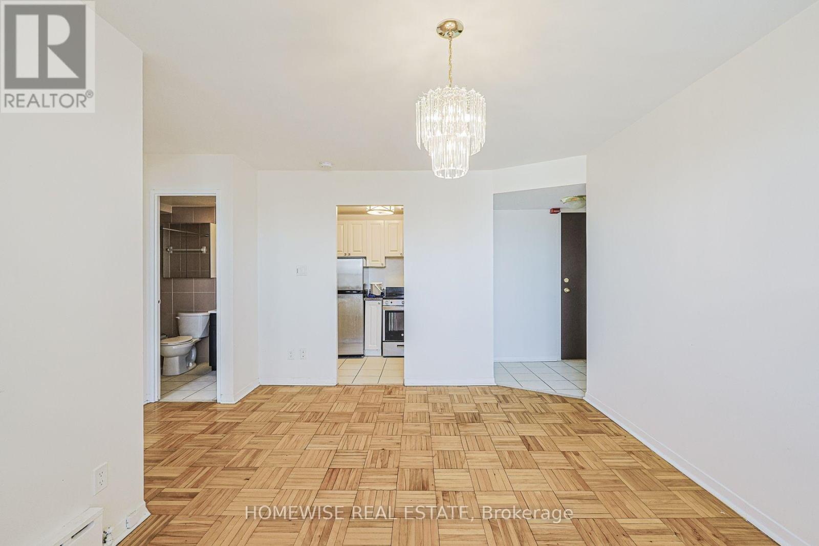 414 - 485 Kingston Road, Toronto, Ontario  M4L 1V6 - Photo 4 - E13692356