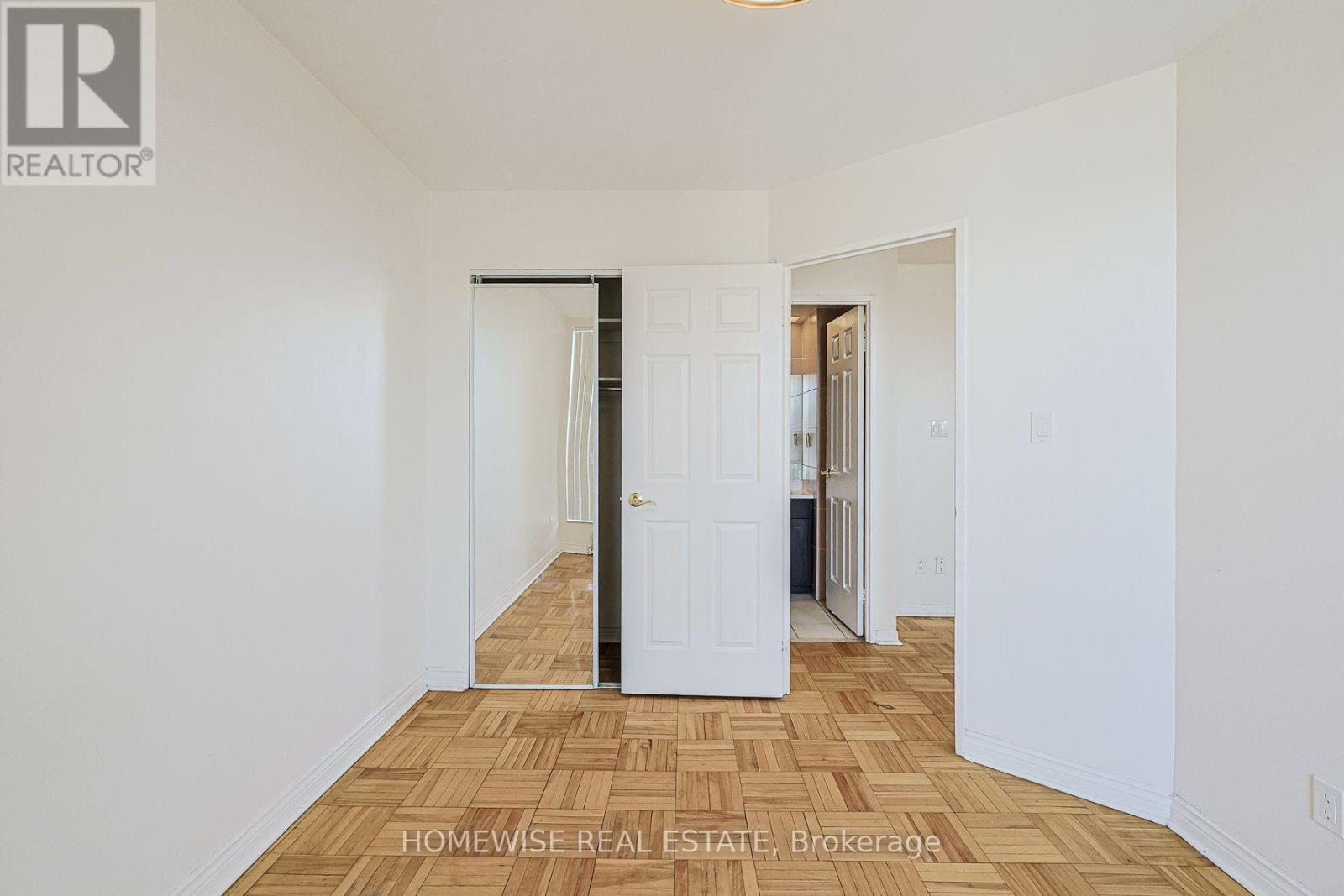 414 - 485 Kingston Road, Toronto, Ontario  M4L 1V6 - Photo 8 - E13692356