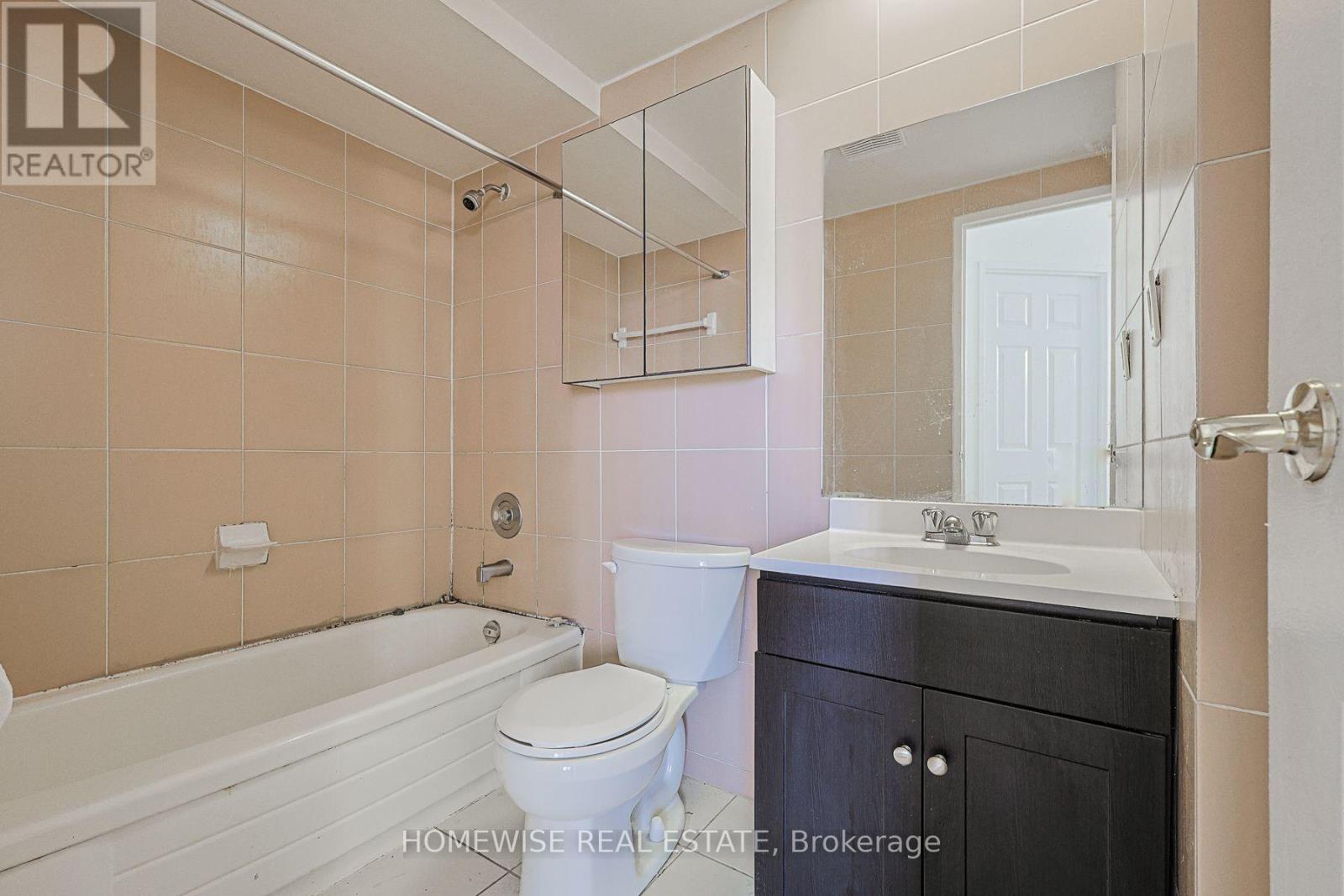 414 - 485 Kingston Road, Toronto, Ontario  M4L 1V6 - Photo 9 - E13692356