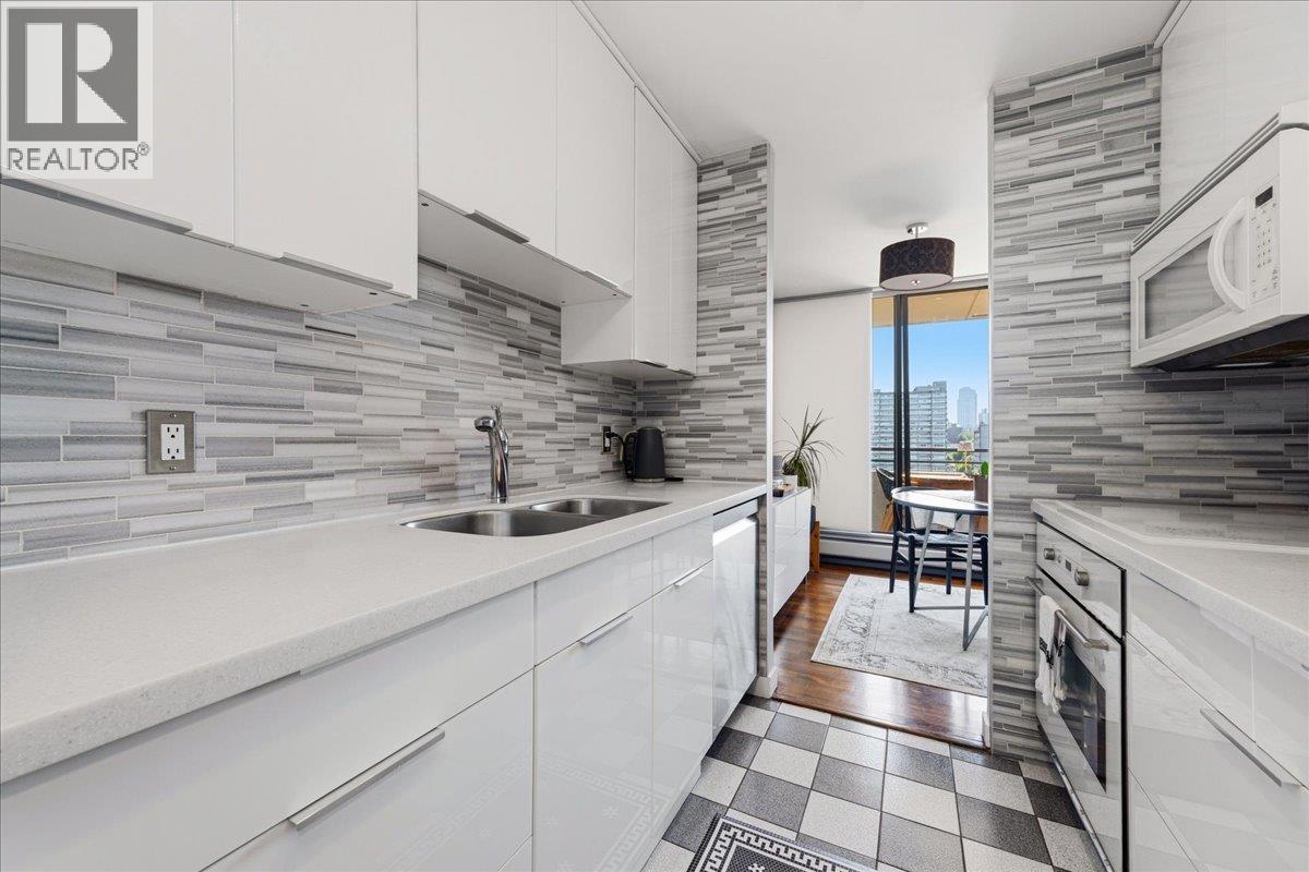 1503 1816 Haro Street, Vancouver, British Columbia  V6G 2Y7 - Photo 3 - R3157160