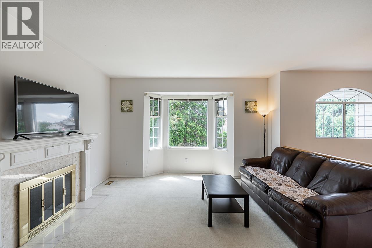 3315 El Casa Court, Coquitlam, British Columbia  V3E 2P9 - Photo 3 - R3157180