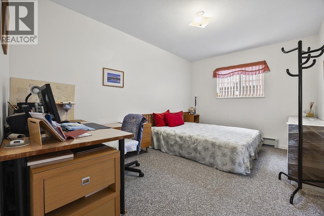 7168 Sussex Avenue, Burnaby, British Columbia  V5J 3V3 - Photo 25 - R3157189