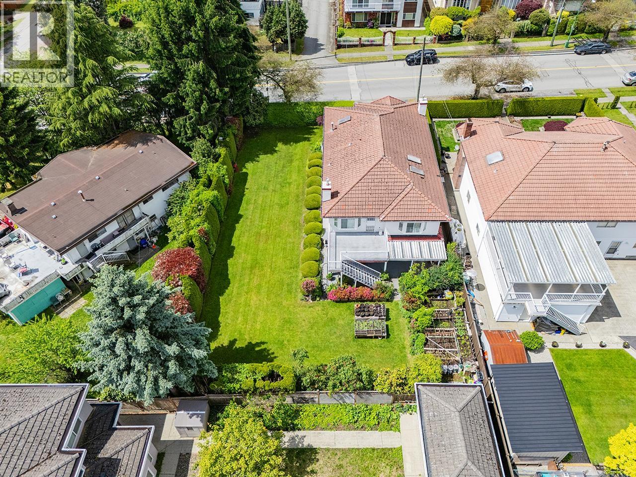 7168 Sussex Avenue, Burnaby, British Columbia  V5J 3V3 - Photo 4 - R3157189