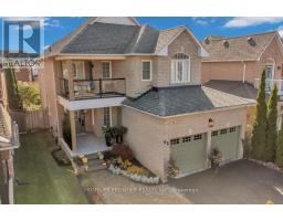 62 RUSSELL BARTON LANE, Uxbridge, Ontario