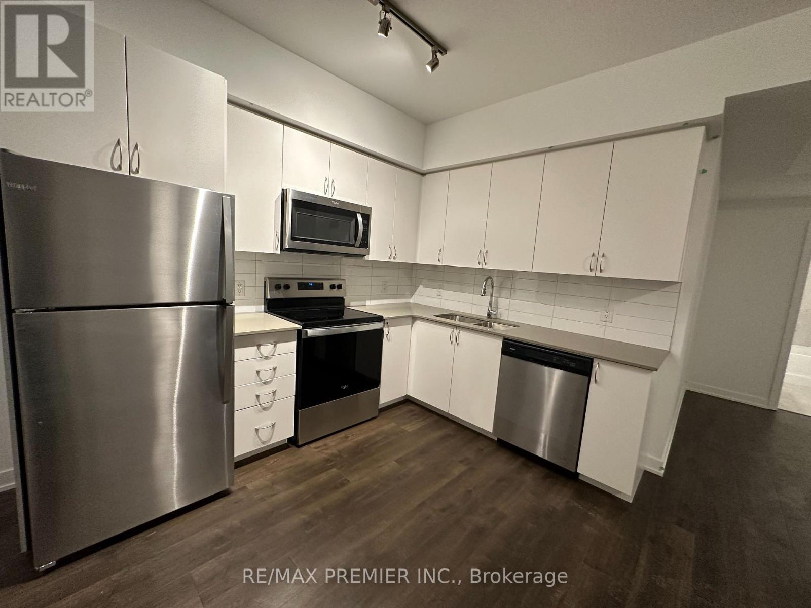 207 - 56 Lakeside Terrace, Barrie, Ontario  L4M 7B9 - Photo 11 - S13692336