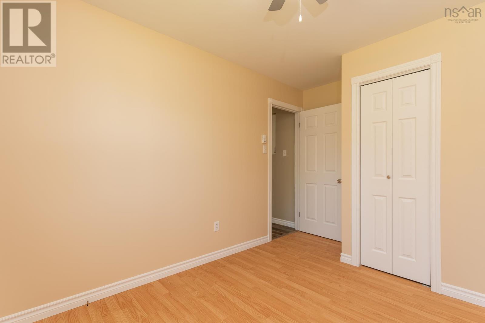 38 Hibernia Street, Yarmouth, Nova Scotia B5A 2M6 - Photo 24 - 202614052