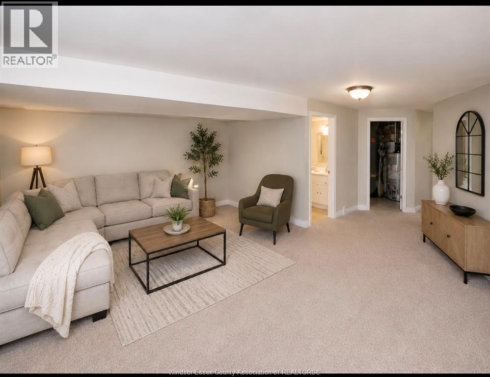 4262 Showdown, Windsor, Ontario  N9G 3B1 - Photo 11 - 26020243