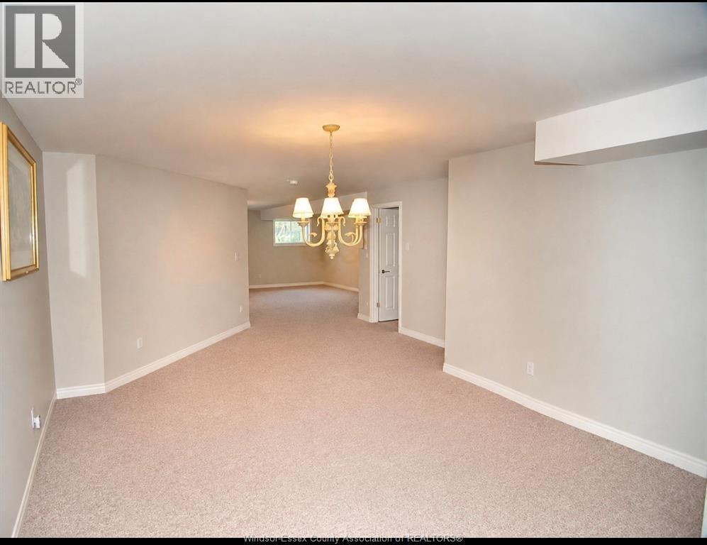 4262 Showdown, Windsor, Ontario  N9G 3B1 - Photo 12 - 26020243