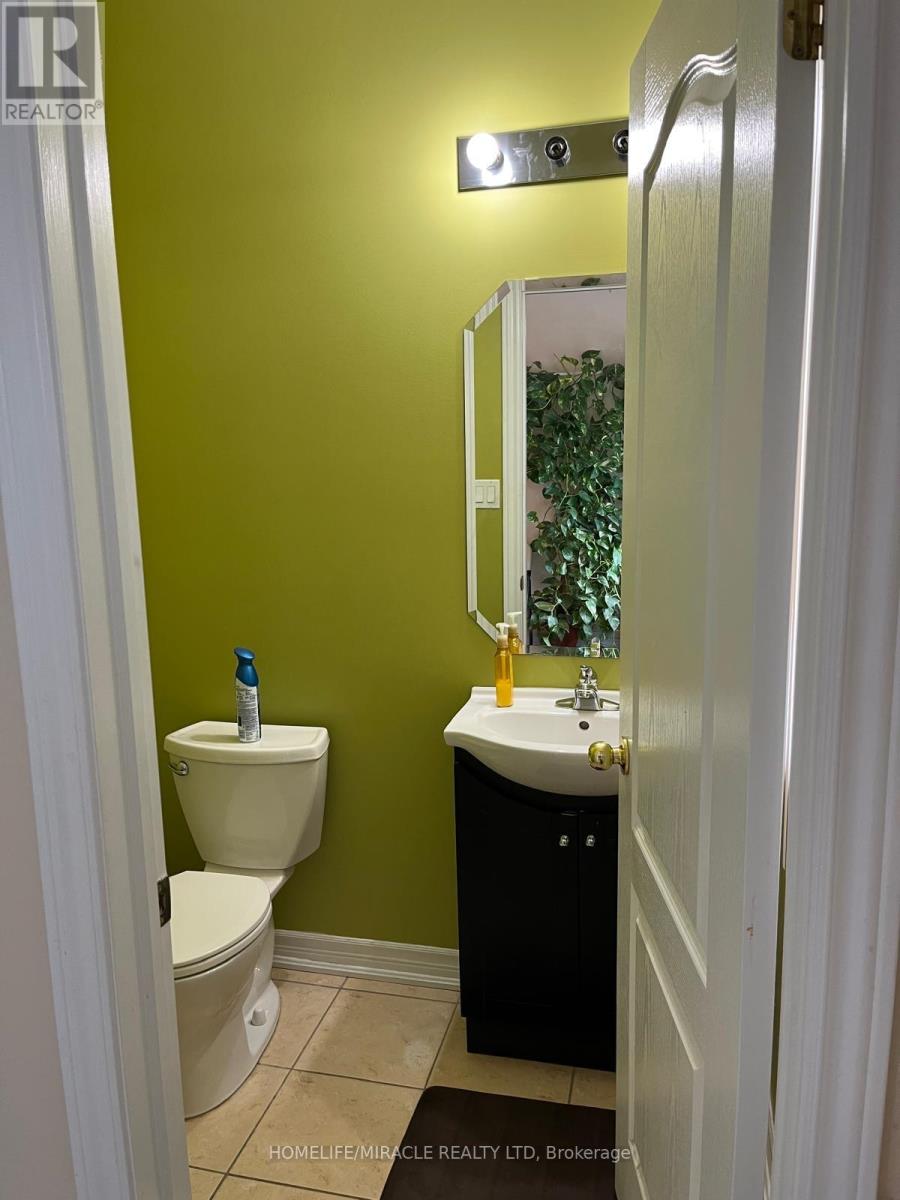 8 Sculptor Street, Brampton, Ontario L6P 3H5 - Photo 20 - W13685082