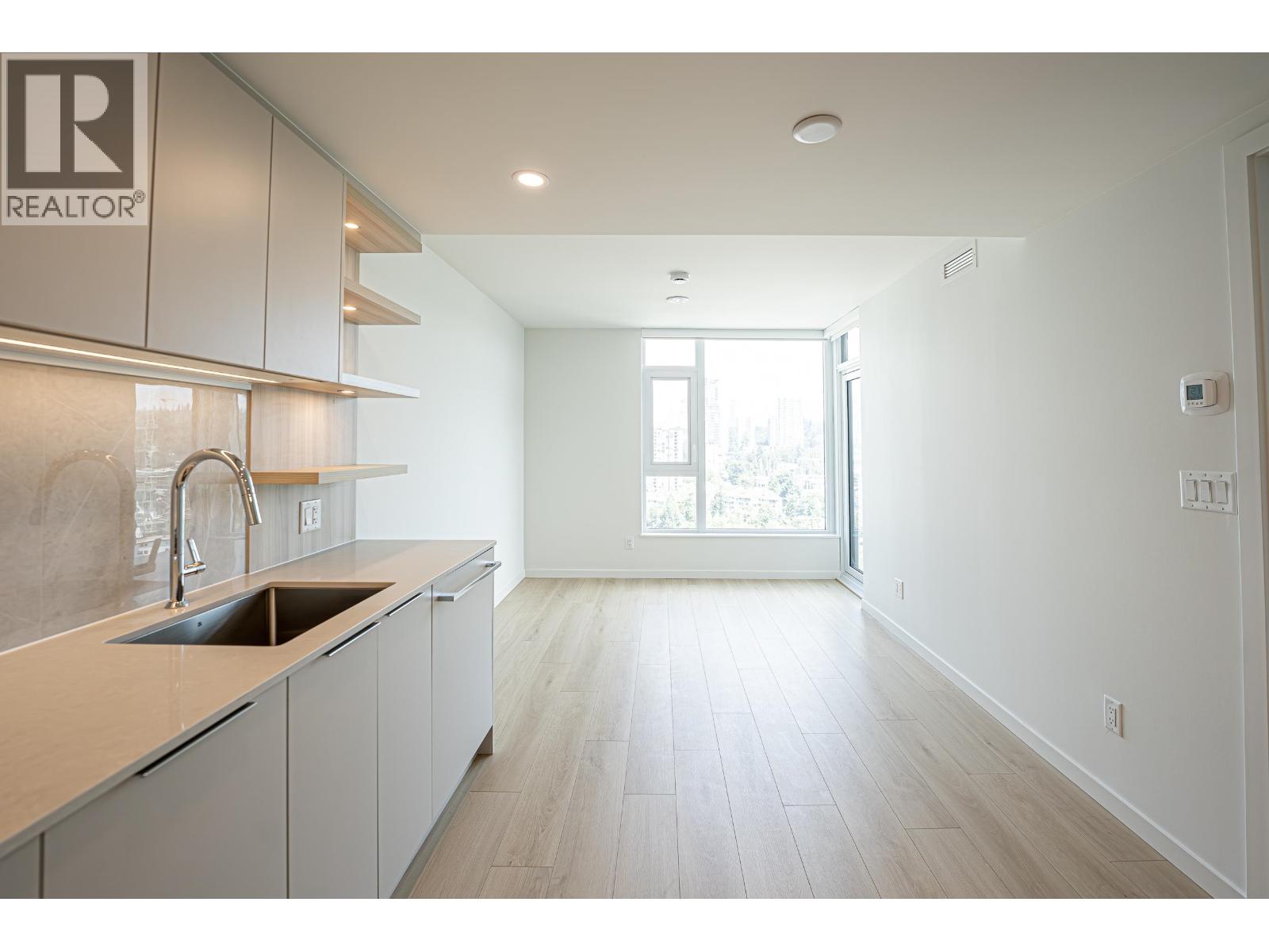 1904 311 Alderson Avenue, Coquitlam, British Columbia  V3K 0K3 - Photo 6 - R3153106