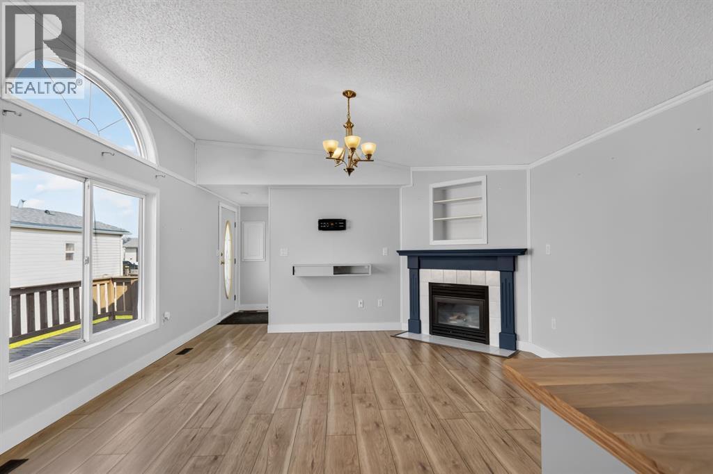 177 Couture Lane, Fort Mcmurray, Alberta  t9k 1y2 - Photo 4 - A2309498