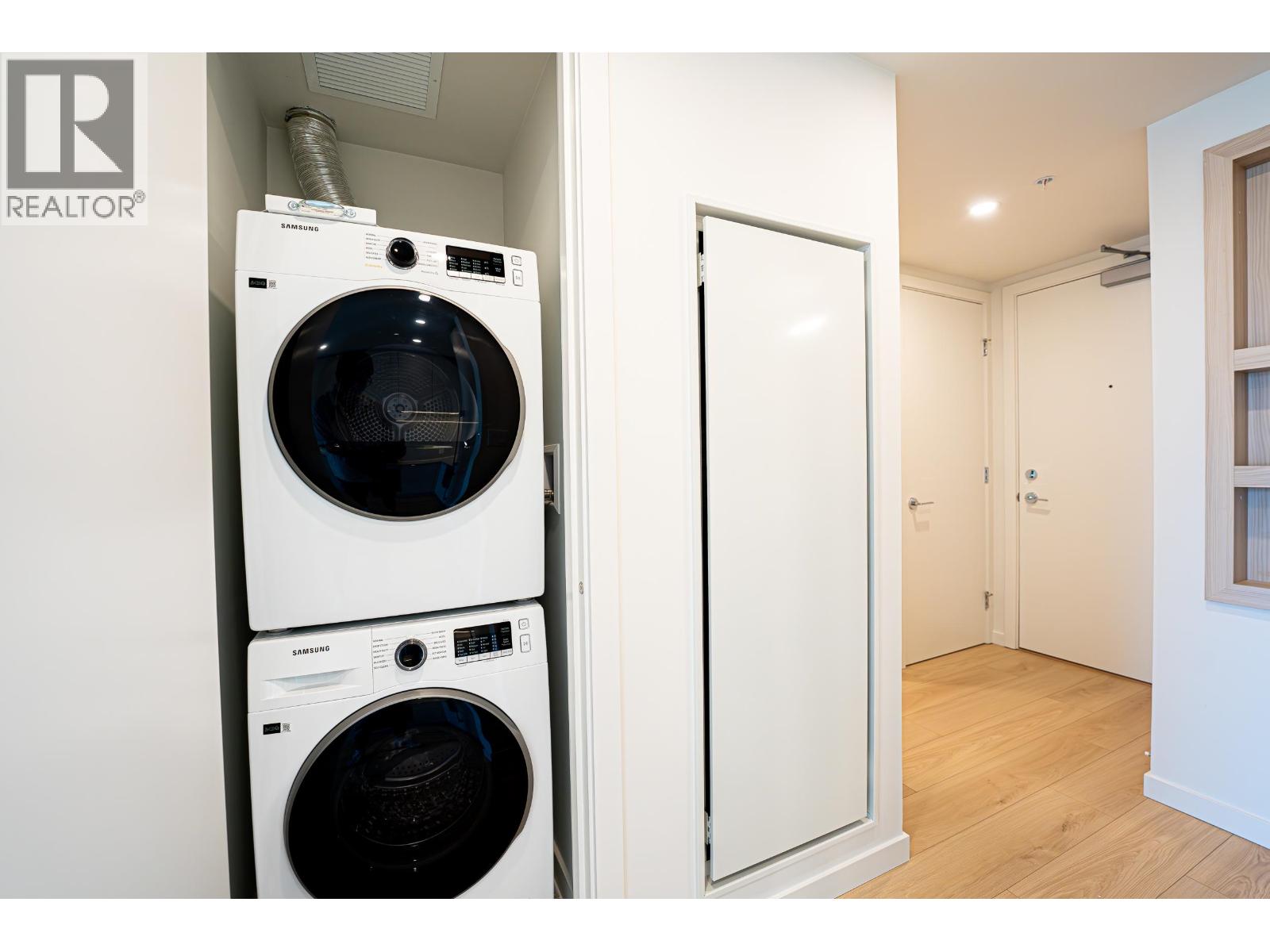 1904 311 Alderson Avenue, Coquitlam, British Columbia  V3K 0K3 - Photo 11 - R3153106
