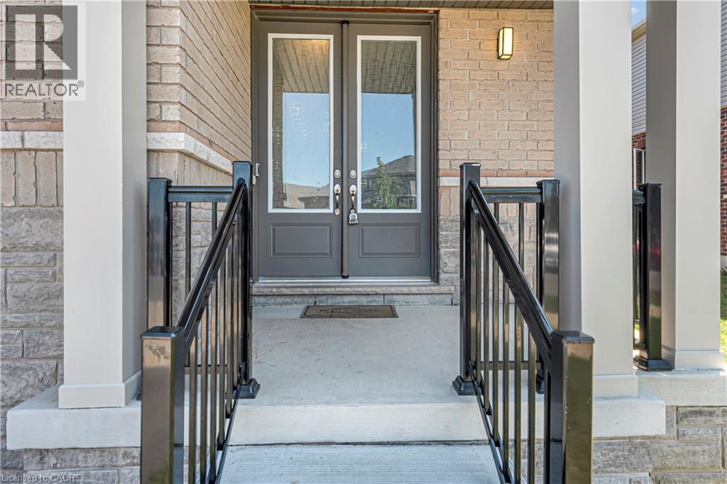 13 Steadman Street, Cambridge, Ontario  N1S 0C7 - Photo 3 - 40854089
