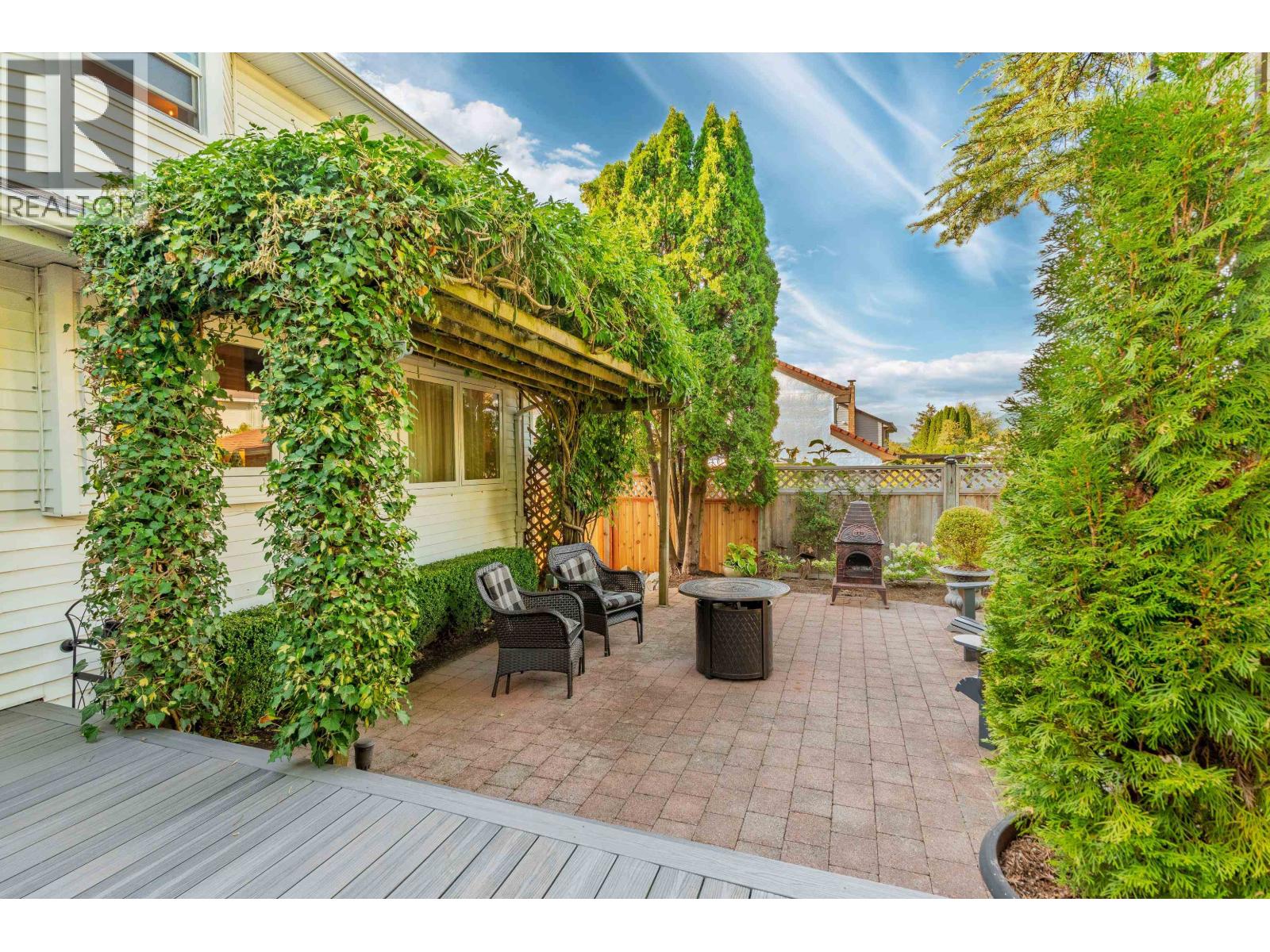 12612 215 Street, Maple Ridge, British Columbia  V4R 2H3 - Photo 16 - R3157089