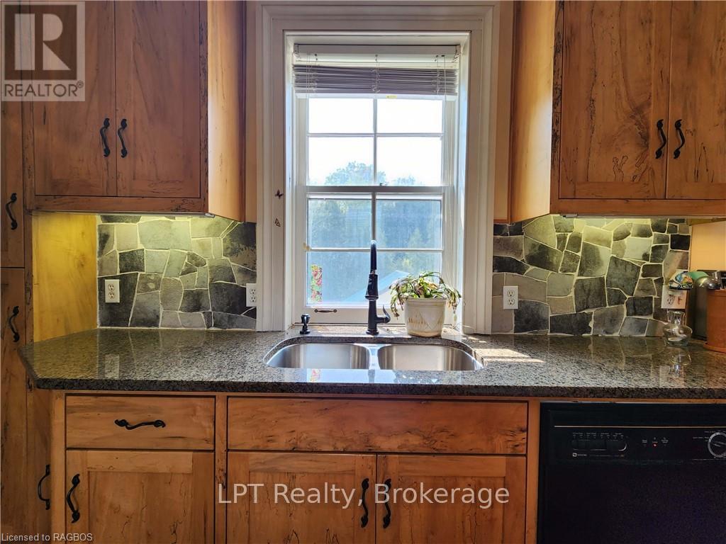 484 Carlisle Street, Saugeen Shores, Ontario  N0H 2L0 - Photo 38 - X12809136