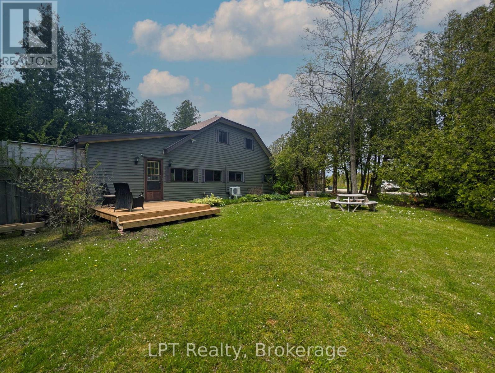 21 Tyson Lane, South Bruce Peninsula, Ontario  N0H 2T0 - Photo 3 - X12887904