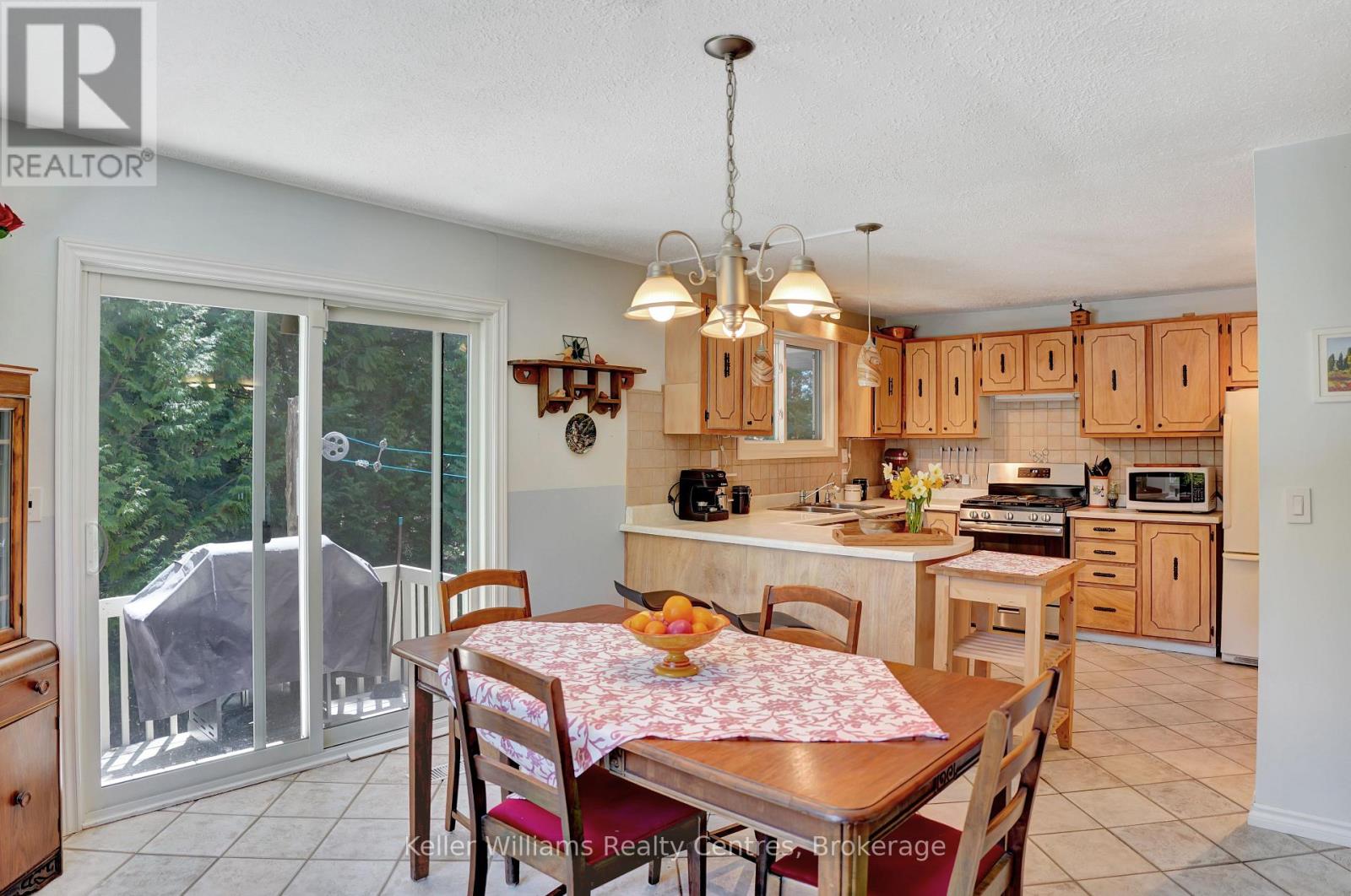 42 William Court, South Bruce Peninsula, Ontario  N0H 2T0 - Photo 17 - X13136910
