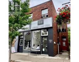 321 LAKESHORE ROAD E, Mississauga, Ontario