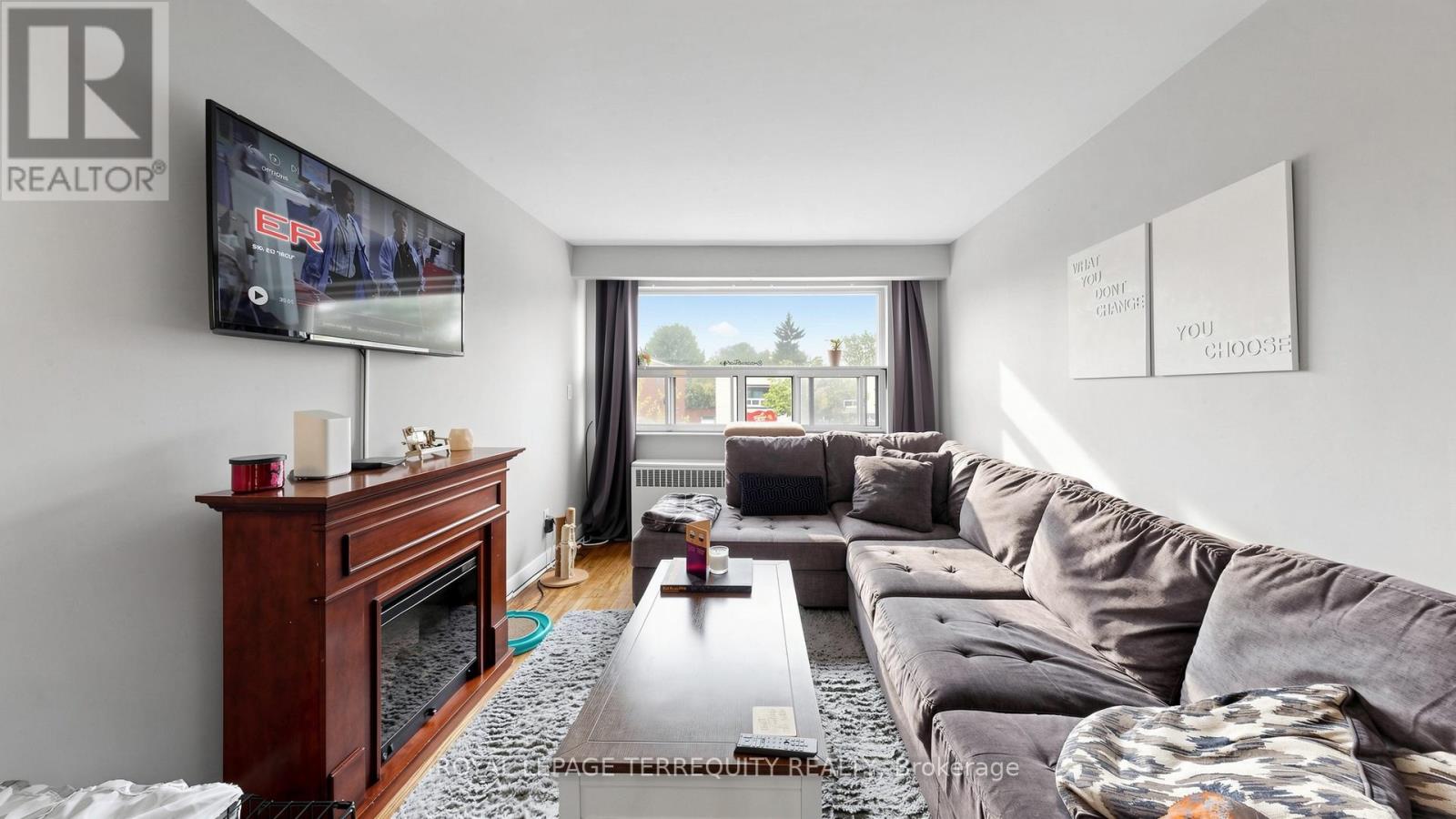 321 Lakeshore Road E, Mississauga, Ontario  L5G 1H3 - Photo 15 - W13174128