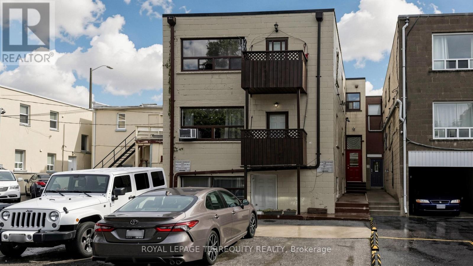 321 Lakeshore Road E, Mississauga, Ontario  L5G 1H3 - Photo 42 - W13174128