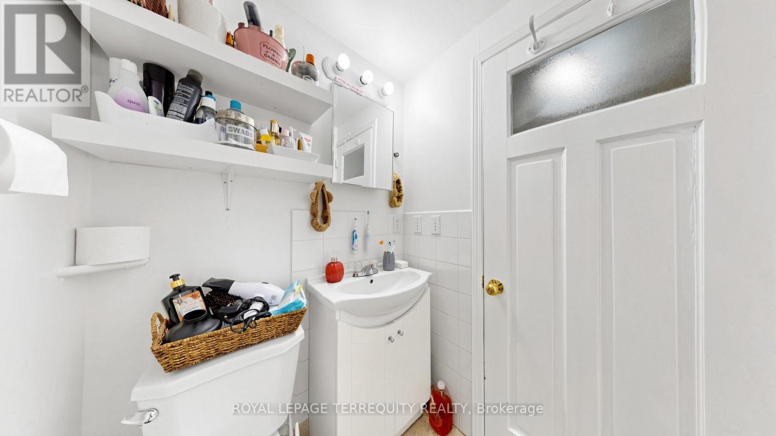 321 Lakeshore Road E, Mississauga, Ontario  L5G 1H3 - Photo 38 - W13174128