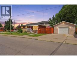 3 MITCHELL Avenue, Hamilton, Ontario